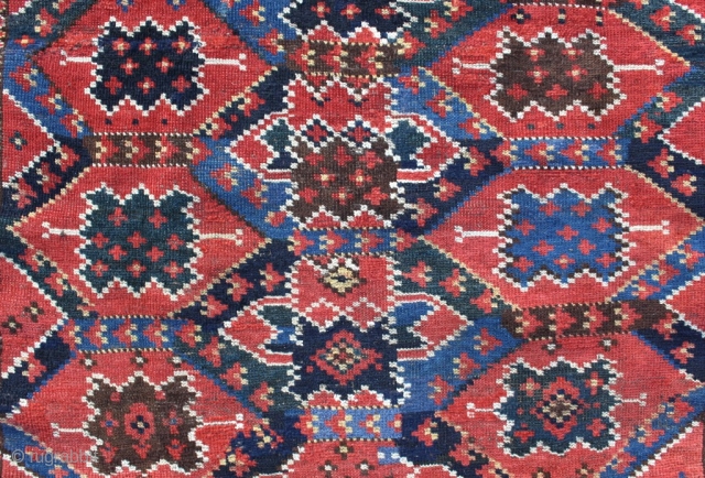 very rare Antique turkmen Beshir maincarpet with Ikat design, super quality and colors, size: 260x152cm                  