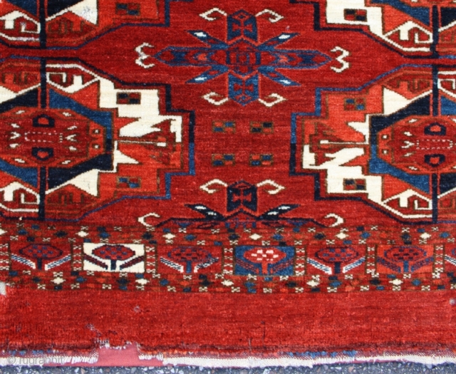 early Tekke torba with spacious and rare drawing, great colors, well conserved, bigger as usual - size: 59x134cm, www.serkansari.com              