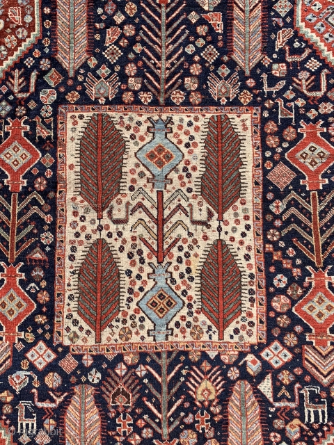 Persian gashgai tribes rug , with  great colors and drawing , size 220x160cm                   