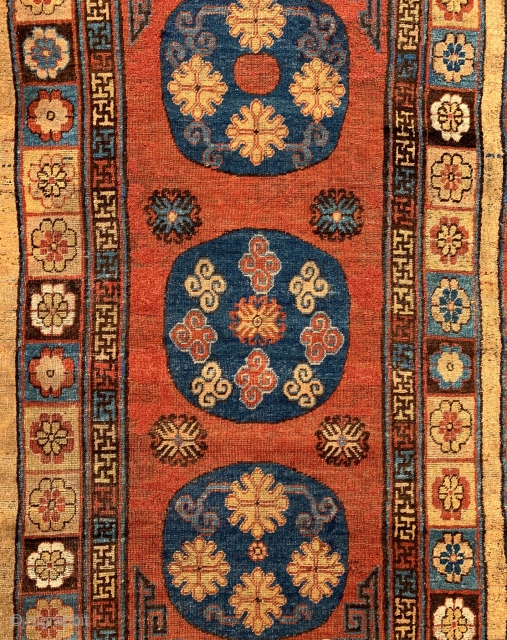 Khotan rug,

 #karlsruhe #suedliche_waldstrasse #antiquerugs #antiquekilim #islamicart #interiordesign #decoratifart #decoration #luxury #macallan #breguet #boucheron #riva #ferragamo #lovely #rich #caucusus #halimagazine #turkish #persian #uniqueart #handcrafted #tribal #suzani #uniqueart #rare #tappetiantichi #sartorino   