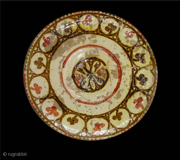 A Samarqand large dish 10th Century                           