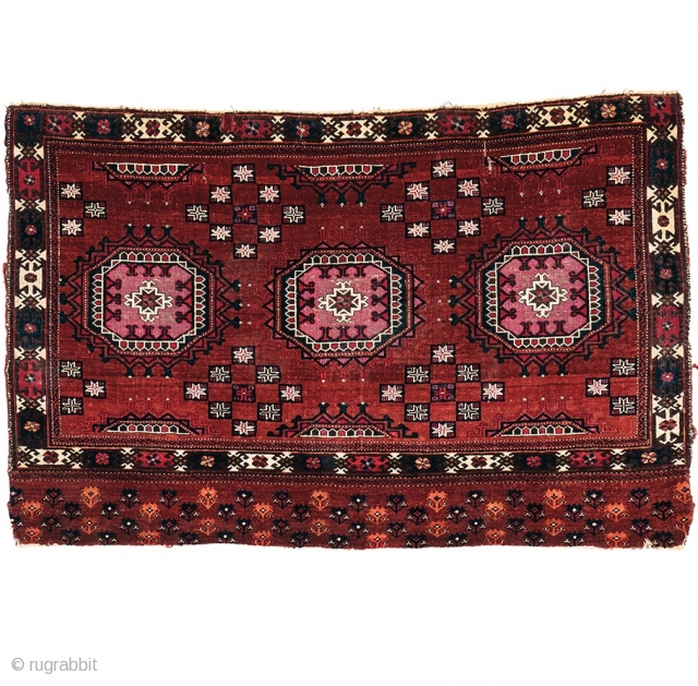 Salor Chuval-face, Central Asia, c. 1800 or earlier (Lot 76, Estimate: $10,000-12,000), one of several highlights coming up at Skinner's Fine Oriental Rugs and Carpets sale on May 2, 2021. 
Our rugrabbit  ...