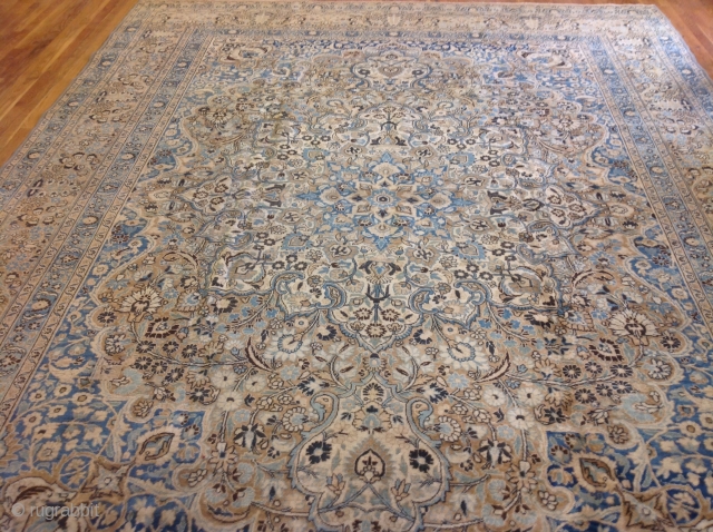 Persian Tabriz Carpet                              