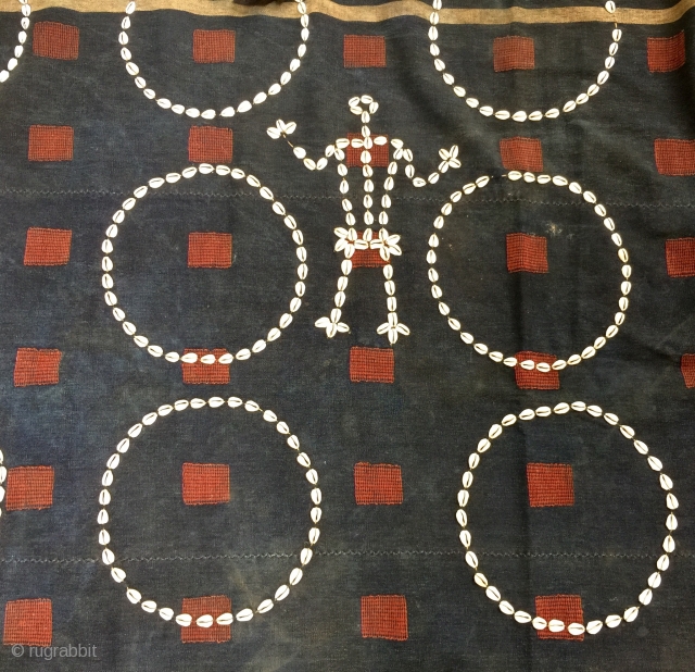 Early 20th Century Nagaland, Northeastern India
Warrior shoulder cloth (blanket)
Cotton, red wool or dyed dog’s hair, cowrie shells 
Size 
151 cm x 100 cm 
Condition: good jused ,minimal stains     