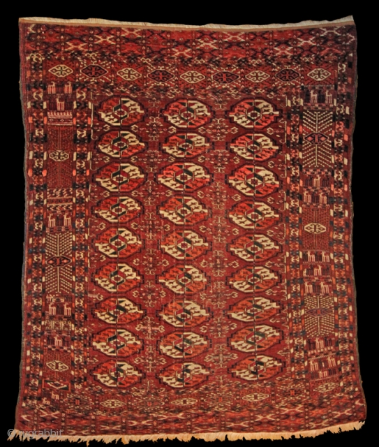 Yomut Tekke rug Circa 1900 in good condition with lovely soft wool.  No old repairs just some lines of wear down the middle due to being on a wooden floor for  ...