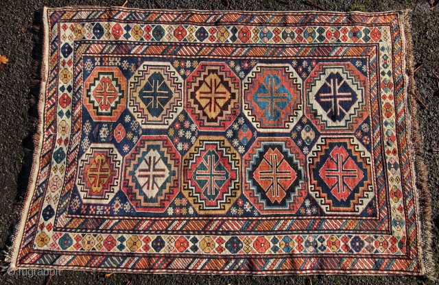 Antique Shirvan rug, circa 1900 in excellent condition.  Size is 5' 2 x 3' 8 ft - 1.58 x 1.11m  The pile is very good all over with some corrosion  ...