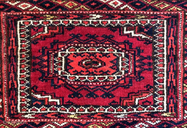 Excellent Turkman Khorjin- Full pile throughout. Mostly natural dyes, but I suspect some of the highlight colors might be synthetic. Not necessarily a bad thing considering the age of the piece. Shows  ...