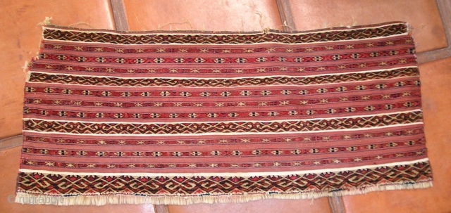 Tekke Ak-Torba face fragment. Very fine weave. Red and blue wool and white cotton flat weave. Pile is also very fine.
2'7" x 1"
500 USD +shipping SOLD


       