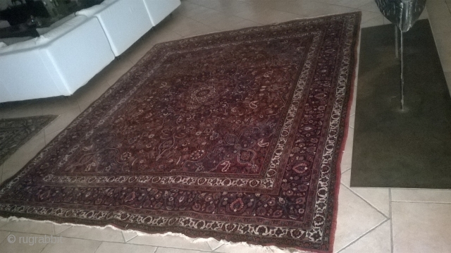 huge and rare antique Qashqai rug, Late 19th century, handknoted in perfect condition.
325 by 270 cm
not restored!                