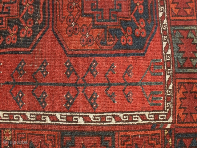 
   Beautiful antik  Ersari Main carpet 19 th. ca. 253 X 308 cm
   Wunderful  colours very rare  archaic pattern , shows wear , 
   ...