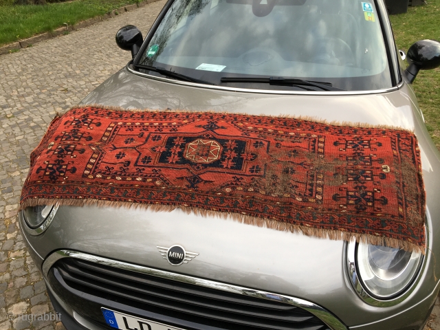 Antique Ersari Torba - large tent bag - 19th century - fragment
clean - great colors, soft wool on goats hair - Size: approx. 160 cm x 52 cm
     