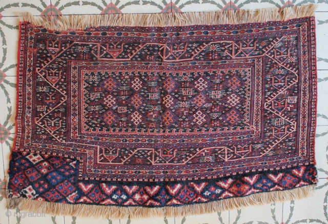 Early 20th C, Bakhtiari/Luri Khorjin half. Very fine, white cotton. Great condition. Nice colour.                   