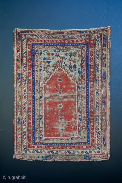 18th C. Ottoman Mudjur Prayer rug. 59 x 43 inches.                       