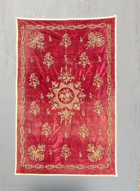 Ottoman metallic embroidery on velvet                            