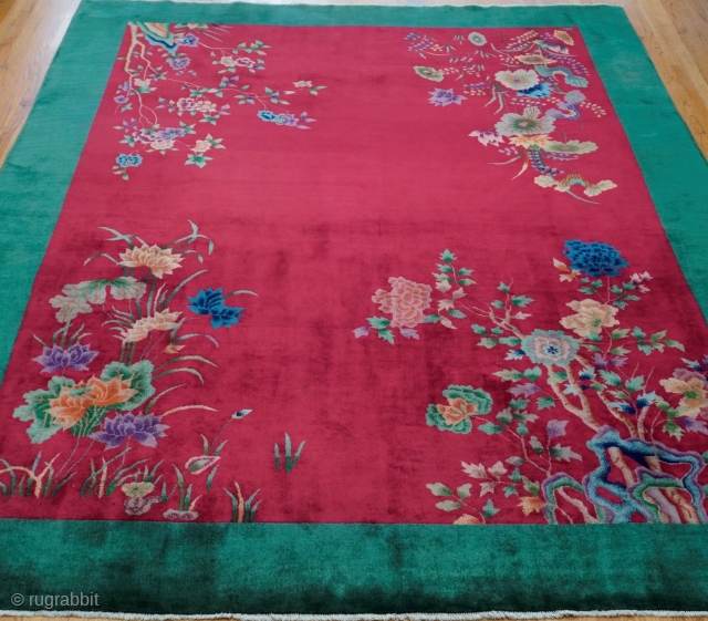 Art Deco Chinese oriental Rug ca. 1920s, size (8'9" x 11'5" ft) excellent condition, professionally hand washed and cleaned just recently.            