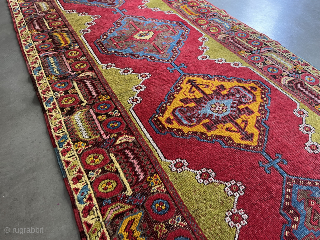 Anatolian runner, Kirshehir?, 337 x 107 cm, 19th century. Shirazi is original, ends a bit reduced, brown coroded. 
info@thomaswild.com              
