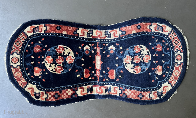 Inner Mongolian saddle rug, probably from the Baotou-Suiyuan region. About 1900. 130 x 65 cm. Perfect condition.   info@thomaswild.com             