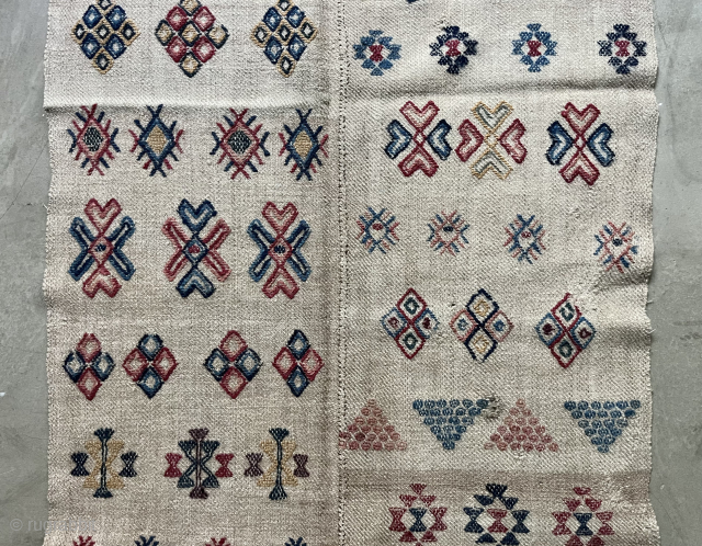 A beautiful antique Bhutanese textile. Made from sheep's wool. 140 x 69 cm. info@thomaswild.com                   