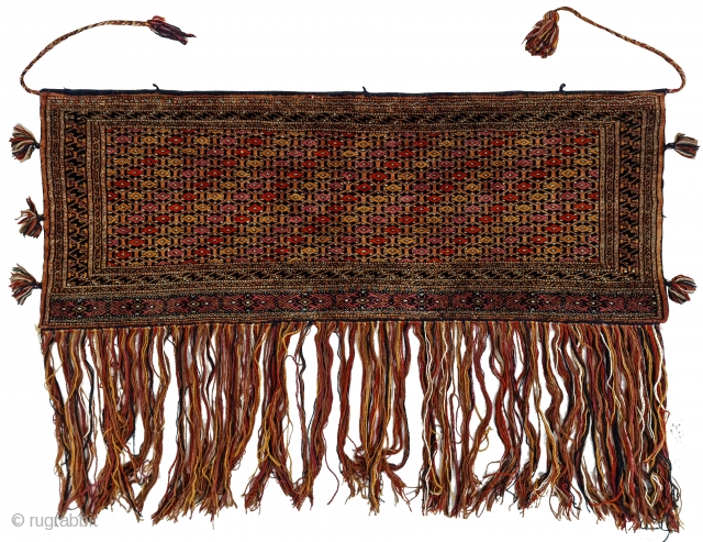 rare Saryck Torba-Shemle "gul" 
126x82cm (46cm without fringes).                         