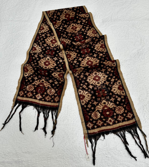 Balinese ceremonial waist sash - Geringsing of double ikat, size: 153cm x 23 cm, wool woven, early 20th century. More items on tinatabone.com