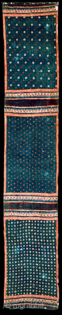 Gujarat: Three panel cloth. Found in Sulawesi. Age: 16th/17th c. Size:428x76cm. see www.tinatabone.com                    