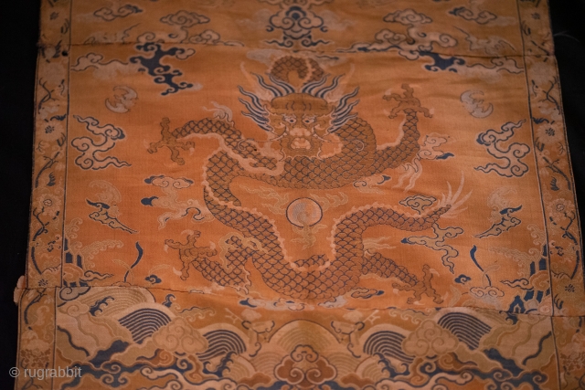 Chair panel 155x50 cm, 18th century (Qing), silk brocade. Curiously I've found that a similar one (19th century) has been in the a.e.d.t.a collection (Paris)        
