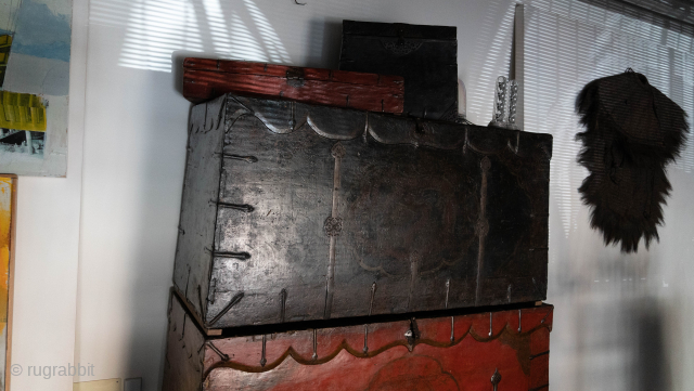 Tibetan chest (twin of the red one) early 16th century, 151x57x height76 cm.
For enquiries please contact me at tommaso.rugrabbit@gmail.com Thank you very much          