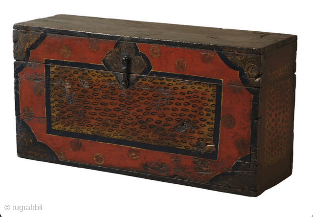 Tibetan chest , 19th century, Lenght 94 cm x Depth 29 cm x Height 48 cm.