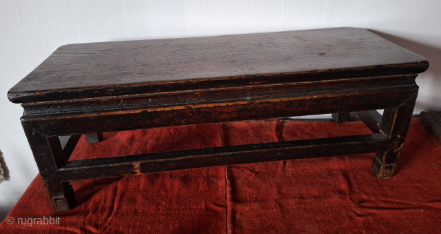 Tibetan small table with Wonderful patina
Feels very old, 18th century ?

Provenance : Jpwillborg Stockholm 

Price on request                