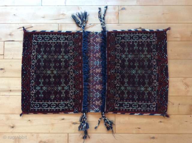 Antique Turkmen double saddlebag khorjin.  Wool on wool.  37.5 inches x 22 inches, 96 cm x 56.5 cm. Sturdy.  In great condition.  Notice the heart design in the  ...