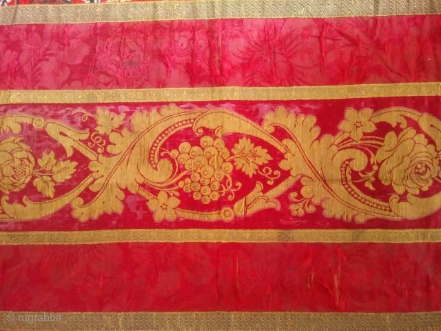 Italian or French  textile silk and metal, size: 105*39 cm                      
