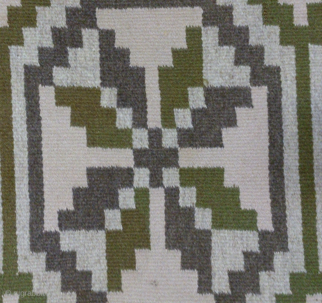 Antique Swedish Kilim, no: 262, size: 90*48cm, wool on cotton, all natural colors.                    