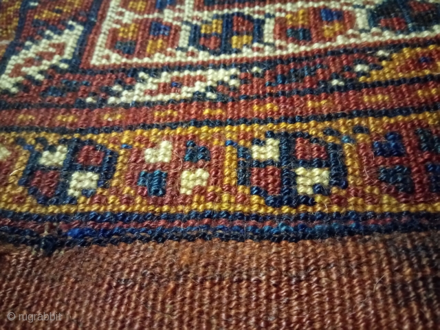 Antique luri- bakhtiyai rug small Saddle Bag back, great color, all natural color.                     