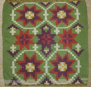 Antique Swedish Kilim(Rolakan technique), no: 220, size: 116*40cm.                         