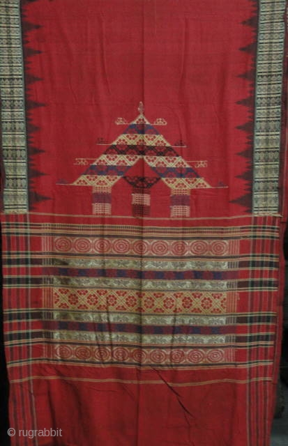 ANTIQUE  COTTON HANDLOOM SAREE OF KOND TRIBE OF ORRISA .

 SIZE : 394 X 110 CM 

 THIS IS AN UNIQUE TEMPLE SAREE OF KOND HILL TRIBES OF ORRISA , USUALLY  ...