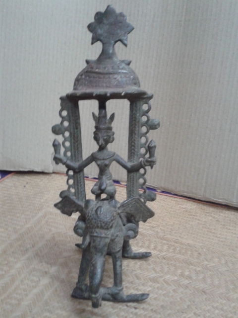 Bronze Gajalaxmi Statue Toy.

 Lost wax casting and Very Good Condition.

 Size:. 6 x 10 x 16 cms

 From West Bengal ( East India)         