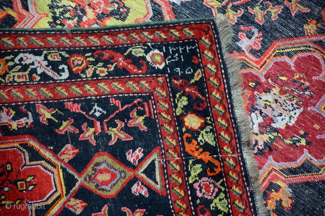 Signed & Dated 1905 Karabagh Kelleh
condition is not that good but Massive size                    