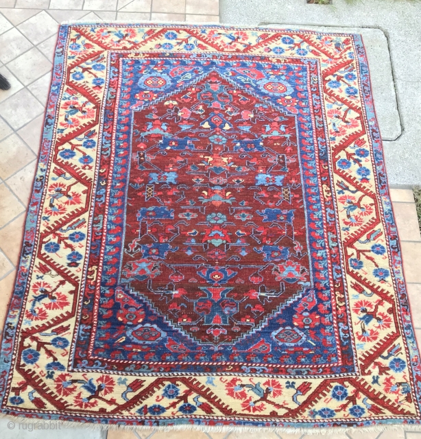 ANTIQUE ANATOLIAN DEMIRCI KULA  19TH  century 
MORE INFO PLEASE  INFO@ANATOLIANTAPPETI.com                    