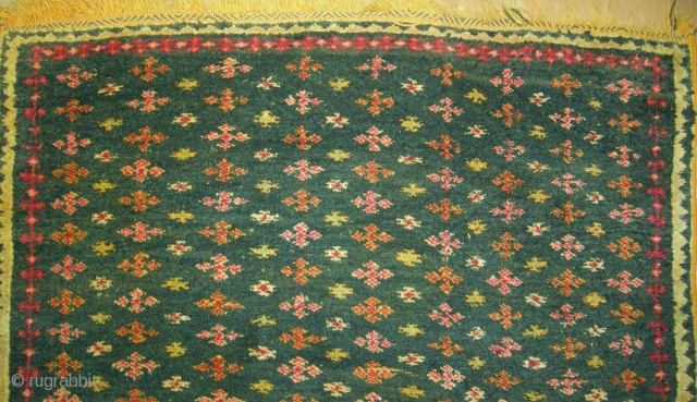  moroccan  berber rug   CIRCA  1920  1930  CIRCA  
SIZE  2,40  X 1,20  FUL PILE  CONDITION       