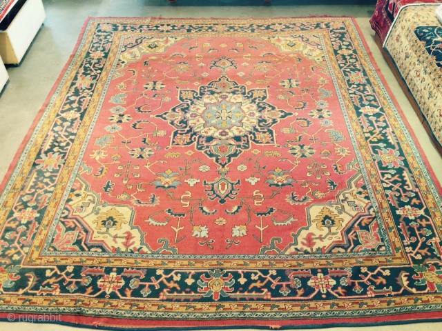 ANATOLIAN  USHAK  20TH  CIRCA  CM 3.60 X 3.05                     