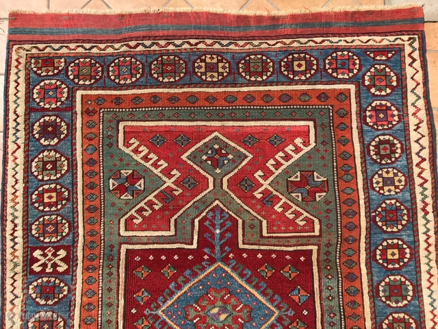 ANATOLIAN  BERGAMA  RUG  CM 1.23 X 1.10  1820/1850  CIRCA 
ORIGINAL KILIM                 