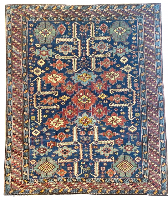 Caucasian Kuba 19th Century cm 140x115 
Exibition in Turin fair 2-6 November 2023                    