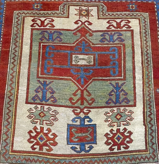 Antique Caucasian Kazak Facralu Prayer Rug 19Th Century
-Cm 1.35 x 1.14-                      