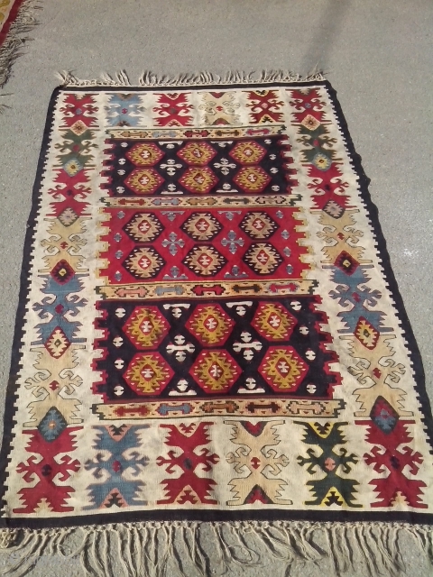 Nice decorative sarkoy about 150 x 100 cm
about 1910 or so                      