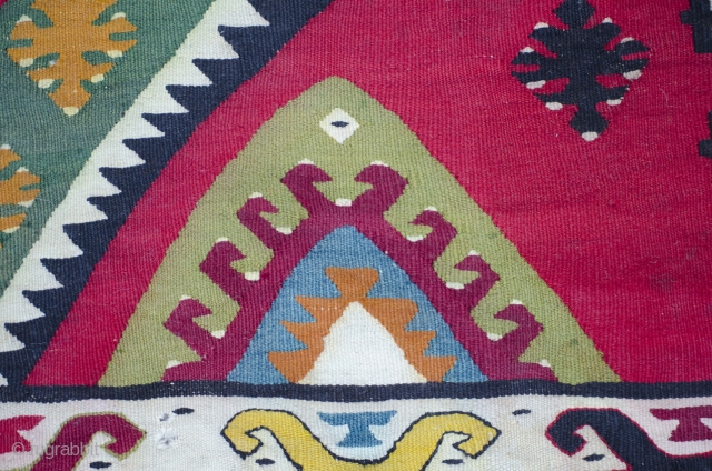 Very large (16 m2) Sarkoy kilim                           