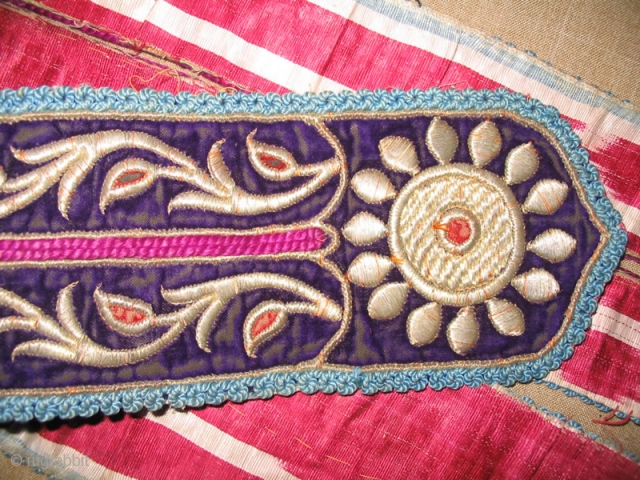 Antique Uzbek Bukhara collar, late 19th, dress decoration, gold embroidered on velvet, IKAT. Size is 45" - 4", 113 - 10 cm.           