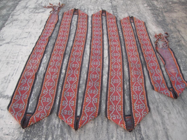 Antique Kirghiz, Uzbek very long tent band, yurt decoration. In excellent condition, nice colors with natural. Size 1800-19 cm, 60'x8".             