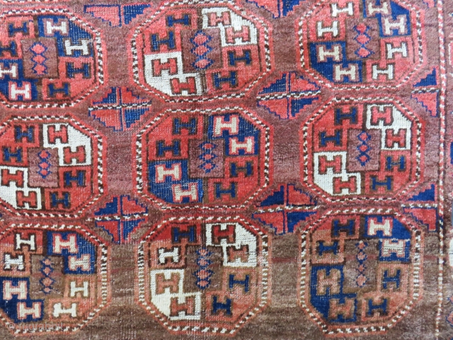 Turkmen main rug from Upper Amudarya-Red Desert. Some areas low pile, fairly in good condition. Size: 60" x 105" - 154cm x 267cm.          