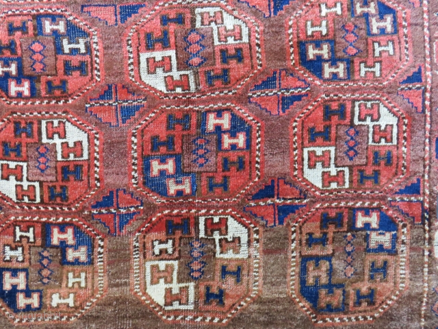 Turkmen main rug from Upper Amudarya-Red Desert. Some areas low pile, fairly in good condition. Size: 60" x 105" - 154cm x 267cm.          