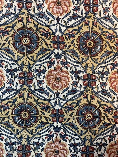 Esfahan qhalem qhari size 270x155cm                            